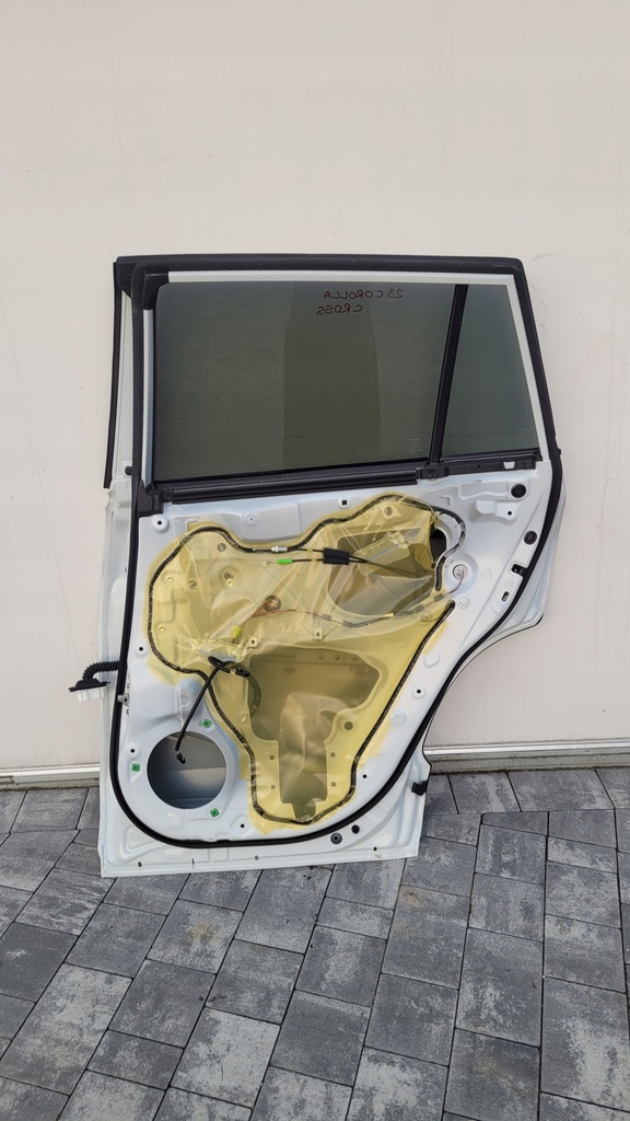 фото №13, Дверь задняя задние правое toyota corolla cross dem0ntaż kod koloru 089