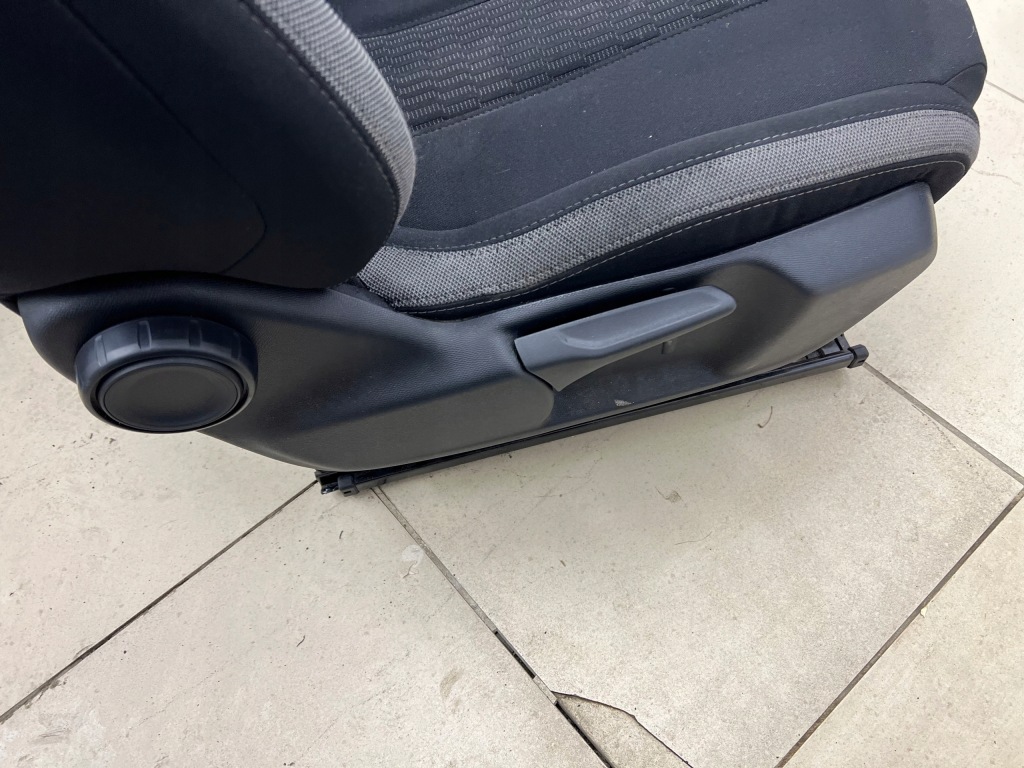 Сидіння сидіння заднє сидіння обшивки комплект peugeot 308 2 t9 sw універсал 16r європа Київ