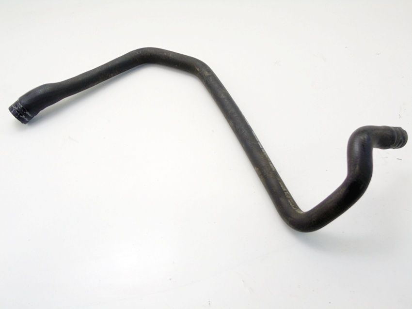 Пабтрубок  шланг воды 1.4 1.6 16v focus fiesta fusion puma courier 98ab18k579eh Недорого