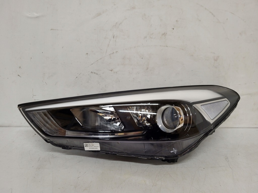 фото №1, Лампа перед левая hyundai tucson iii 92101d7100