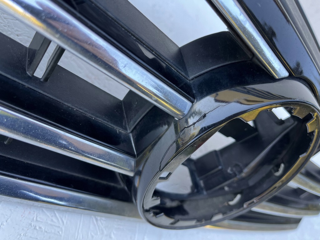 Vw passat b8 r line рестайлинг  3g0 решётка радиатора решётка  3g0853651cb оригинал Оригинал