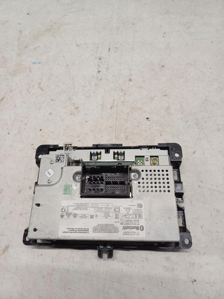 Радио jeep renegade 07357165490 Оригинал