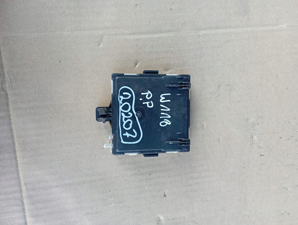 Купити Mercedes cla ii 2 w118 блок керування модуль двері праве перед a1779005405