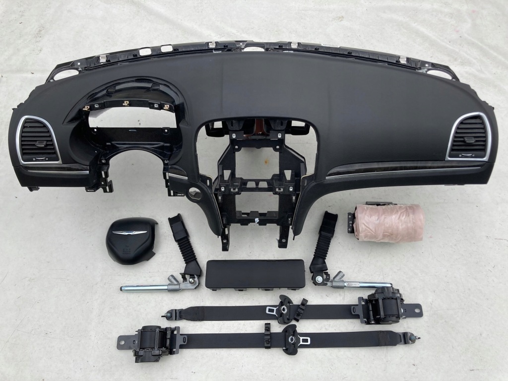 фото №1, Chrysler 300c панель приладів панель приладів консоль подушки безпеки ремені