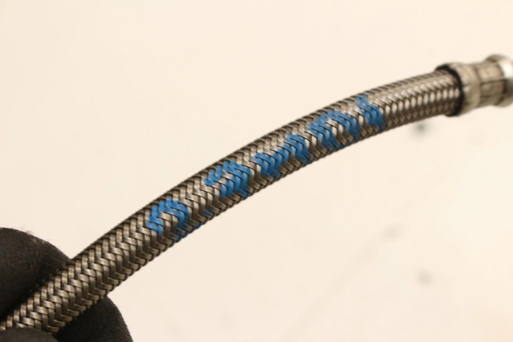 Шланг трубка мащення турбіни peugeot 607 2.7 hdi Недорого