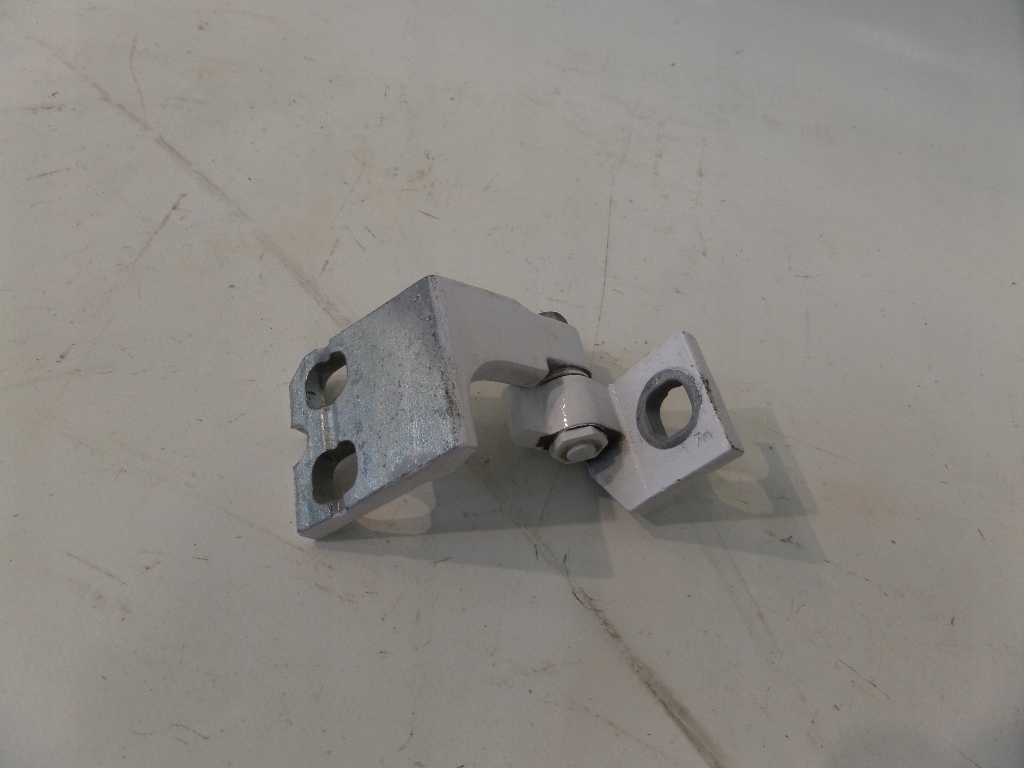 фото №1, Alfa romeo giulia петля двері лівий перед góra