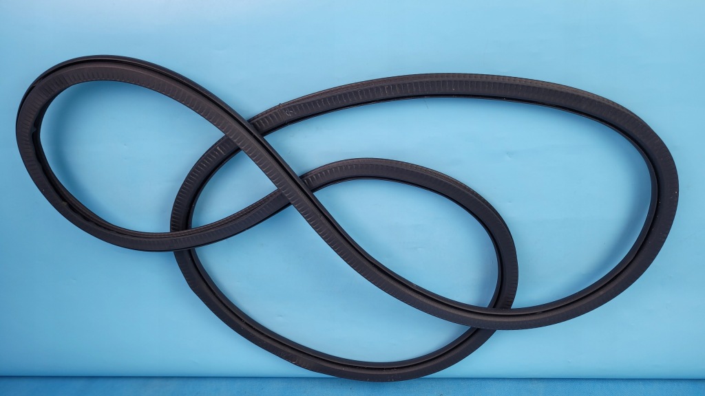 фото №1, Mercedes x247 glb 200 23r прокладка двері правий перед a2476920000