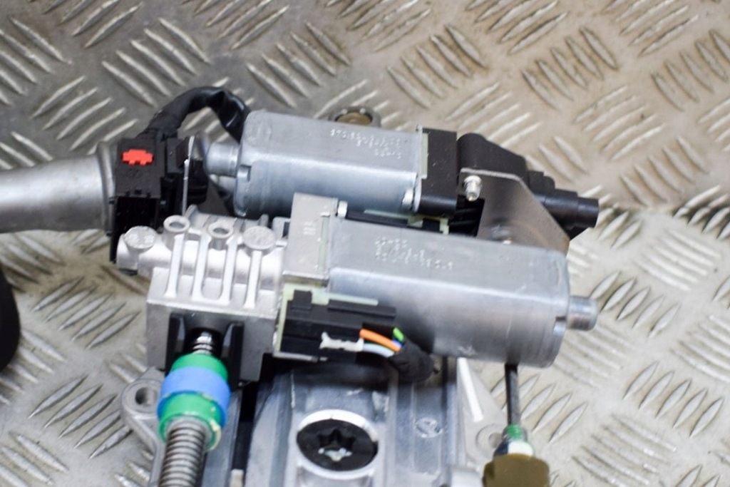 фото №5, Maserati levante suv m161 3.0 4wd механізм керма 670213254 2023 rhd