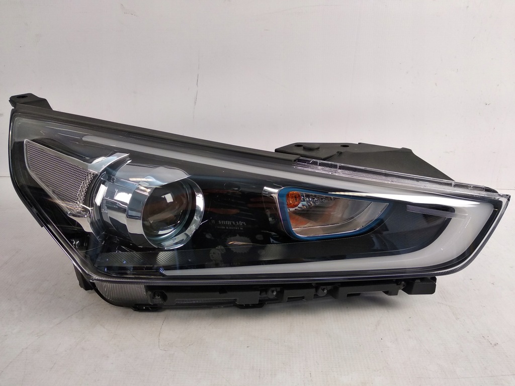 фото №1, Hyundai ioniq лампа права перед bi-xenon led 2016-