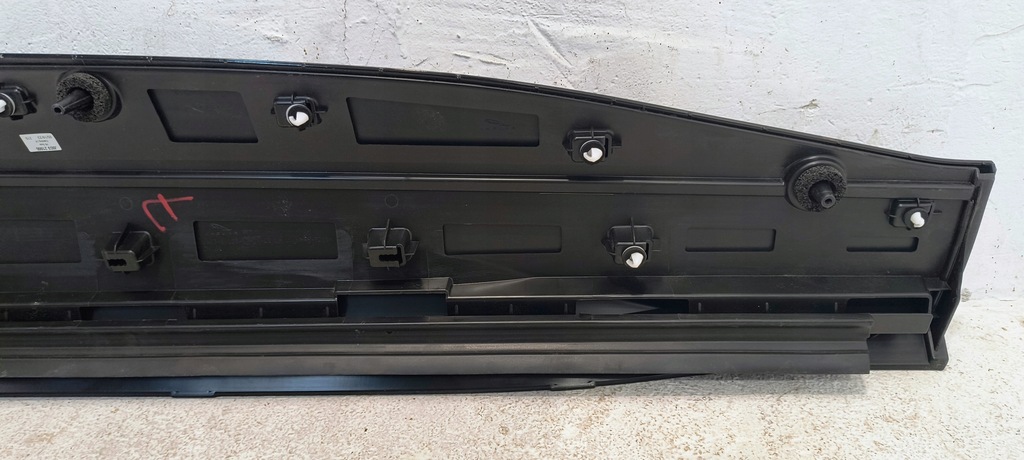 фото №15, Молдинг двері лівий перед jaguar i-pace