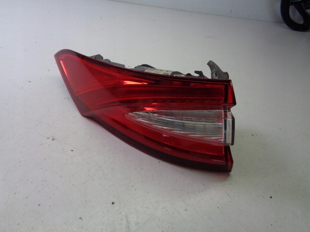 Купити Лампа лівий задній maserati levante 3.0 бензин v6 twin turbo 2017 r