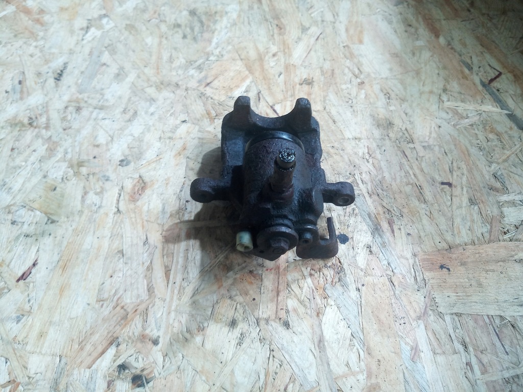 фото №6, Суппорт задняя левый vw golf iii 3 vento проверенный !