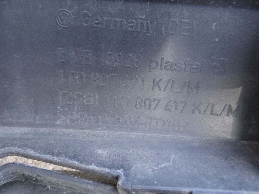 фото №16, 1t0807421 бампер задня vw touran pdc