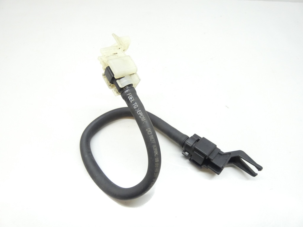 фото №1, Шланг пального citroen c1 107 aygo i 1.0 b 05-14 захист 2x