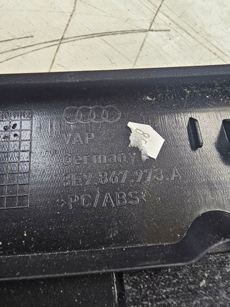 фото №6, Защита крышки багажника audi a4 b6 b7 8e986793a