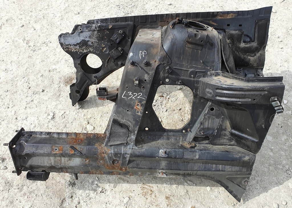 фото №1, Лонжерон правий перед 822 range rover iii l322