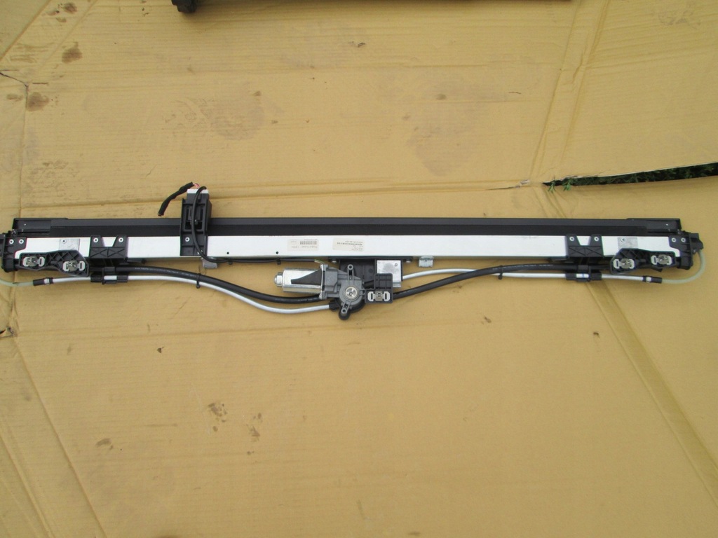 фото №1, Chrysler 300 ii 2011-2021 шторка задня + задня el.