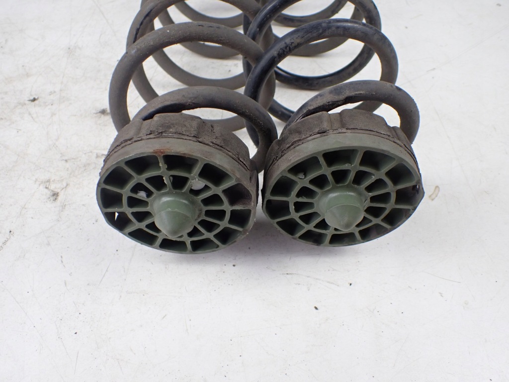 фото №4, Пружины подвеска заднего комплект audi a5 8t