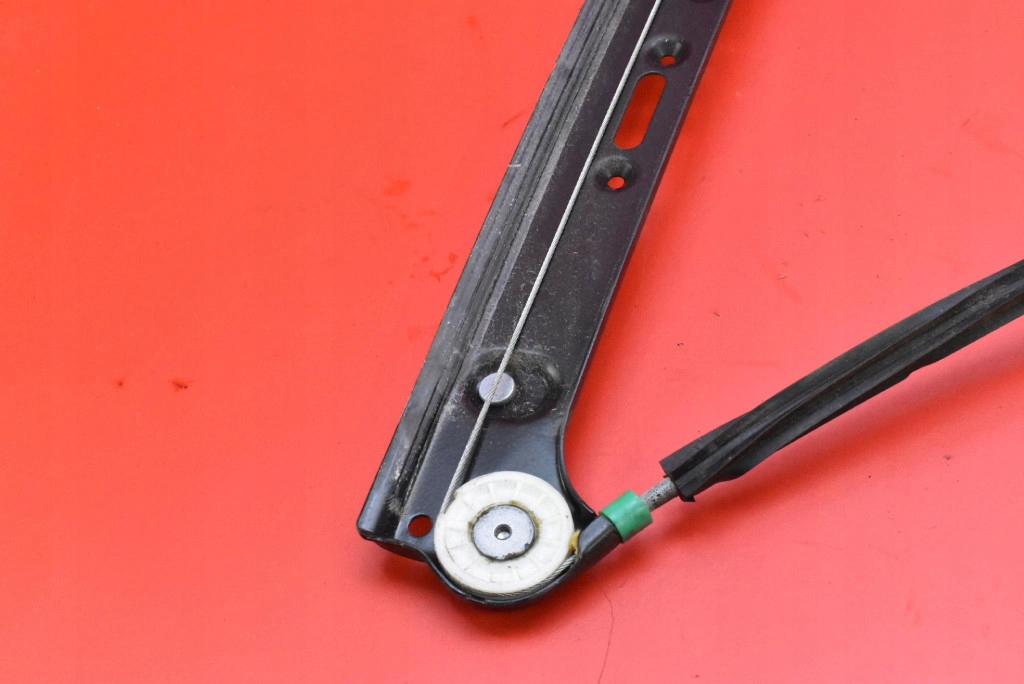 Подъемник стекло левая перед европа  6925963 bmw x3 e83 рестайлинг  06-10 Доставка