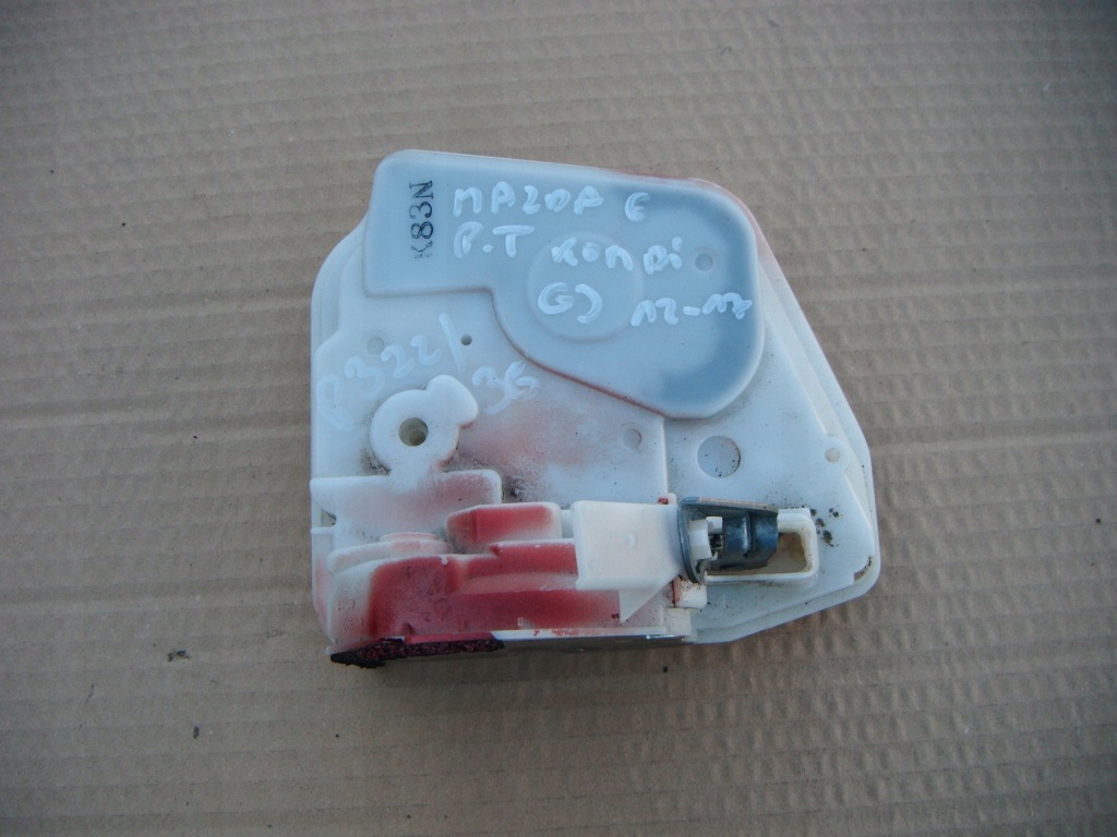 фото №1, Mazda 6 gj kombi 12-17 замок з двері правий задня