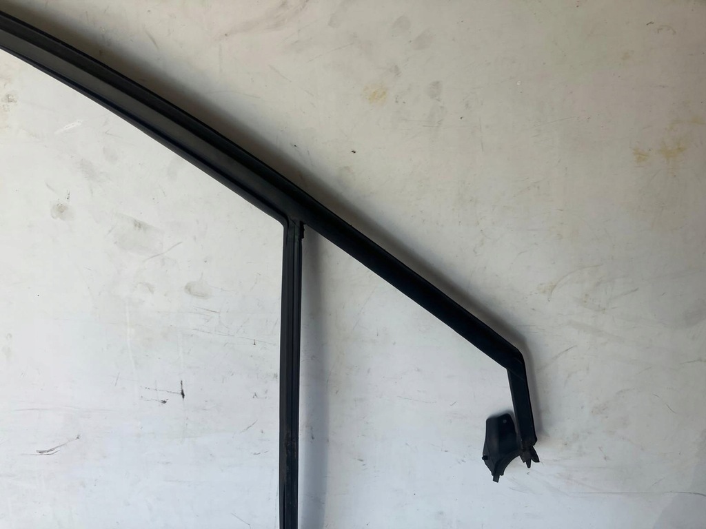 фото №2, Рамка прокладка двері правий перед renault clio v 803306673r