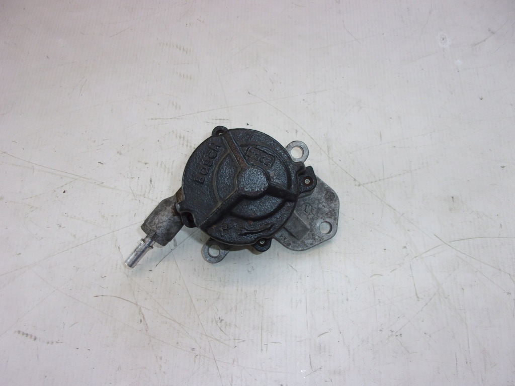 фото №1, Насос вакуум bosch citroen c5 i 2.0hdi