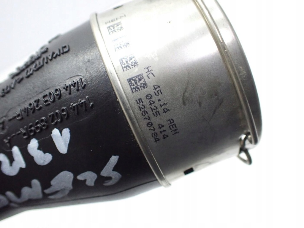 Пабтрубок  шланг труба интеркулер воздуха 144602899r renault scenic iii 13r Доставка