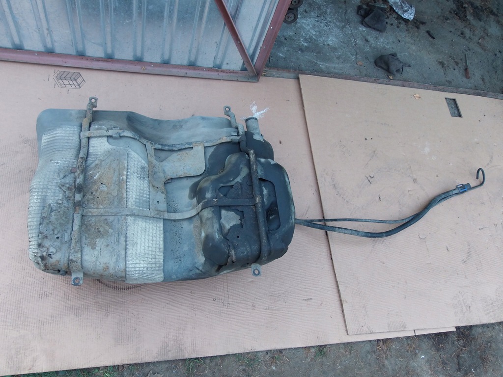 фото №6, Бак топлива bak land rover freelander i 2.0 td 4 дверь