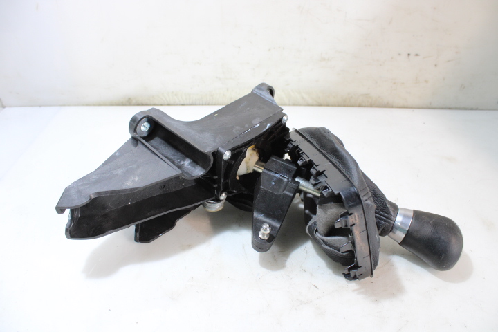 фото №1, Ручка домкрат перемикання передач focus iii mk3 lift 1.6