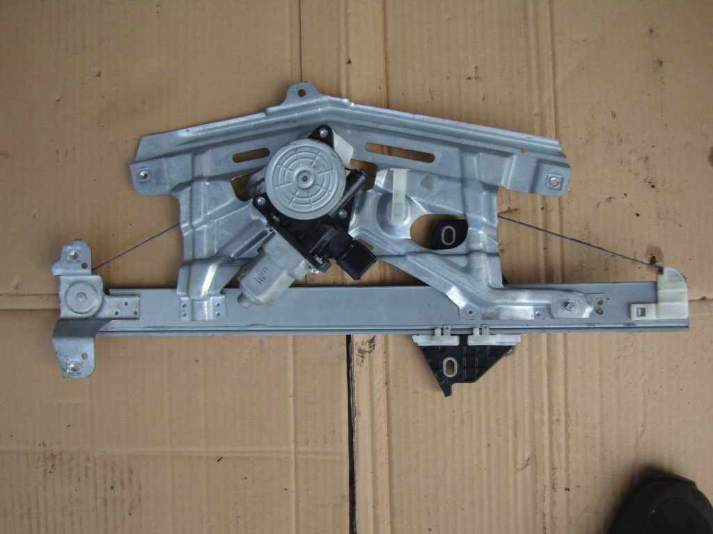 фото №1, Honda civic viii ufo 5d подъемник стекло левый передний