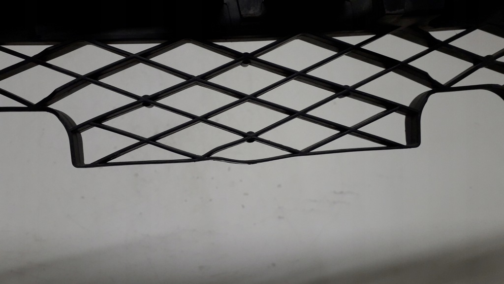 фото №8, Vw passat b7 напрямна бампера заднього 3af807863