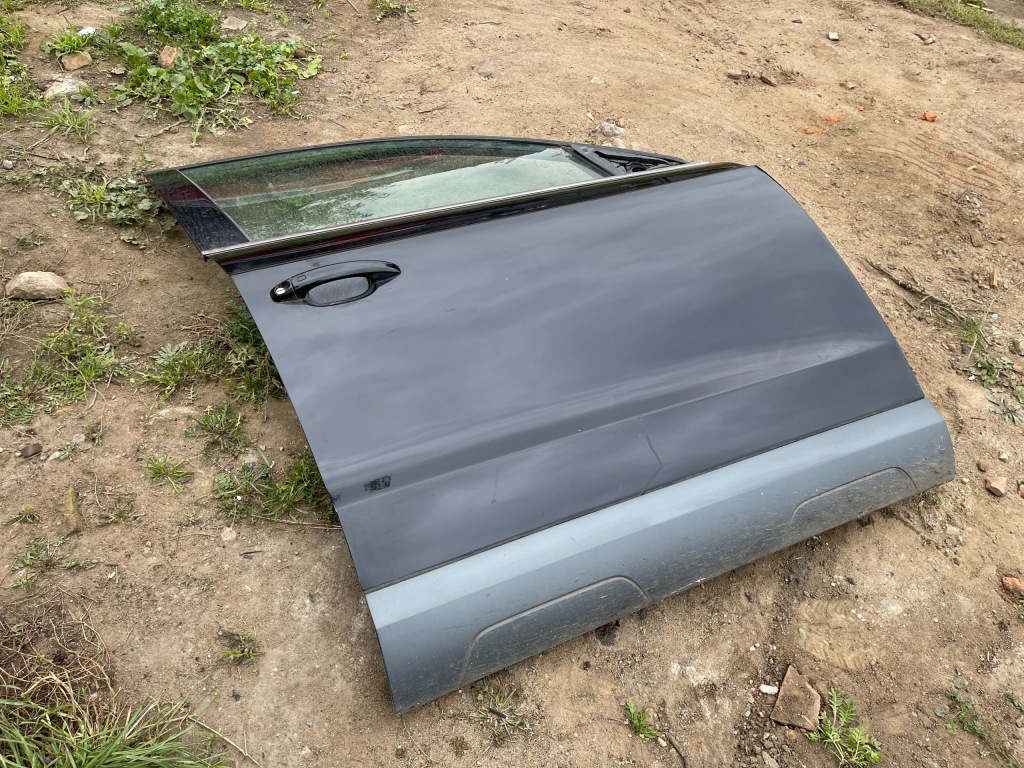 фото №1, Audi q3 8u дверь ly9b передние правое перед правый