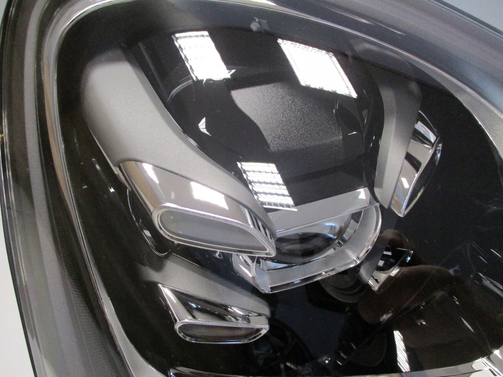 фото №6, Лампа лампи porsche cayenne 9y0 full led 9y0941033t 9y0941034t