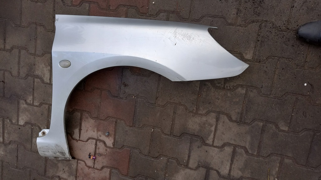 фото №1, Крыло правый перед peugeot 307 01-05r