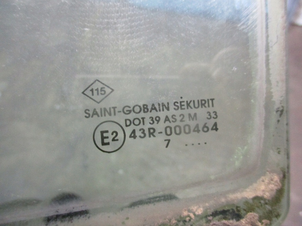 фото №3, Стекло треугольник dot39as2m33 , 43r000464 renault master ii 2.5 d 03-10 r.