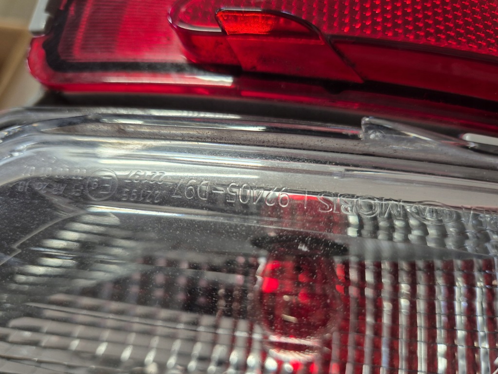 фото №16, Kia sportage iv 4 lift лампа задняя задняя левая w бампер 92405-d97