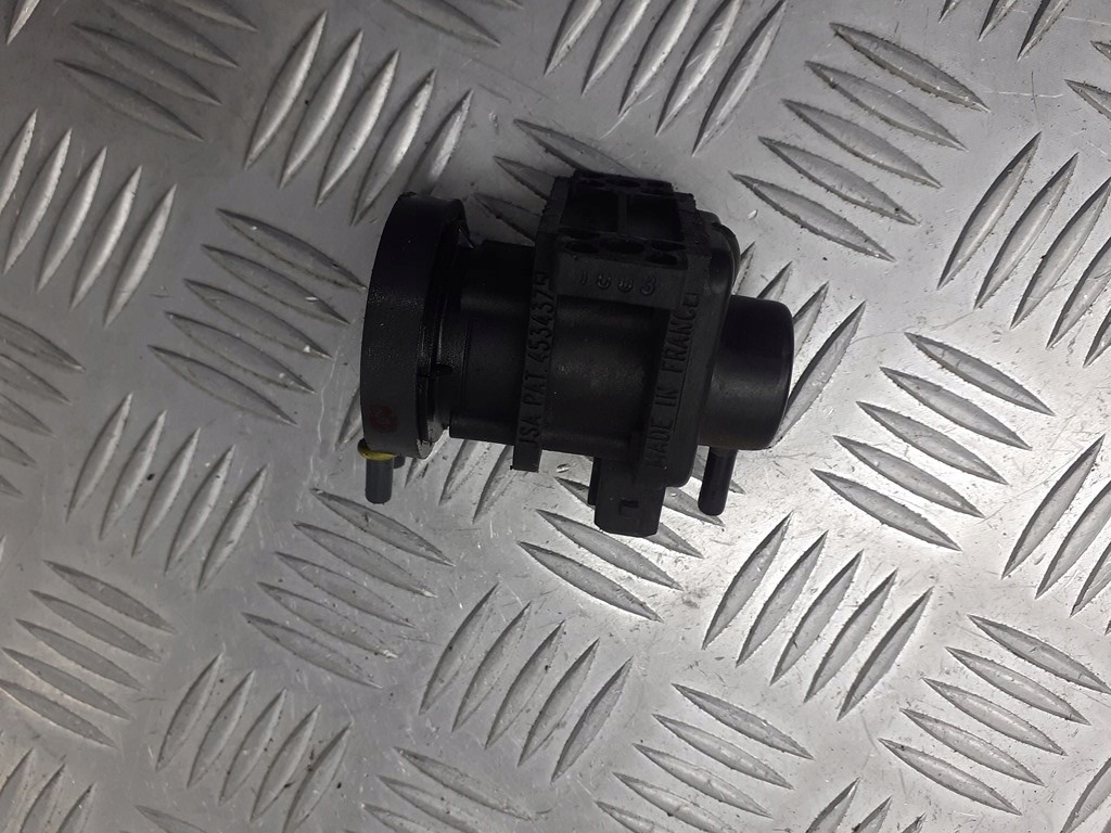 фото №1, Клапан вакуумa opel signum 2.2 dti 09128022