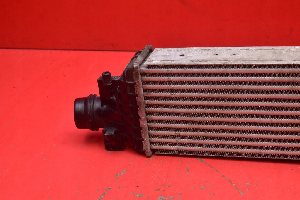 Радиатор интеркулер 95081734 opel mokka a 1.6 cdti 136 km 12-15 с Разборки