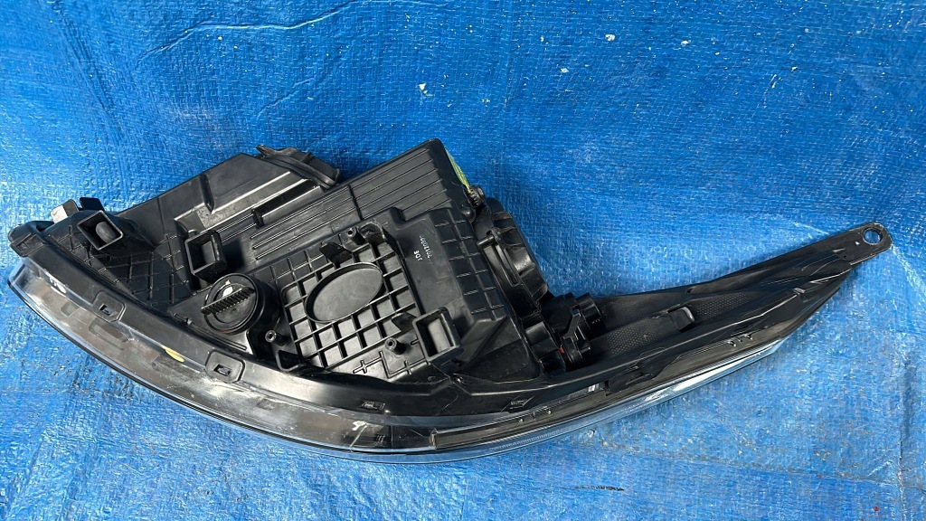 фото №5, Kia pro ceed 2012- лампа правая перед