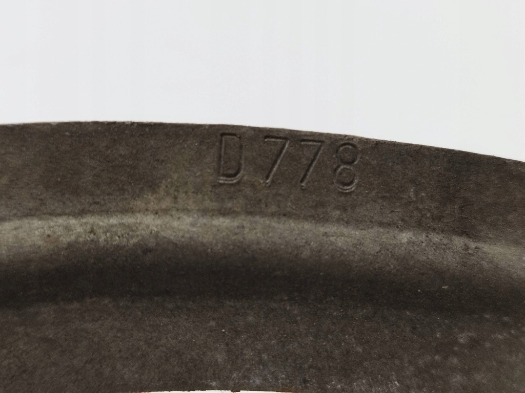 2016 maserati ghibli кронштейн трубы интеркулер d778 в Украине