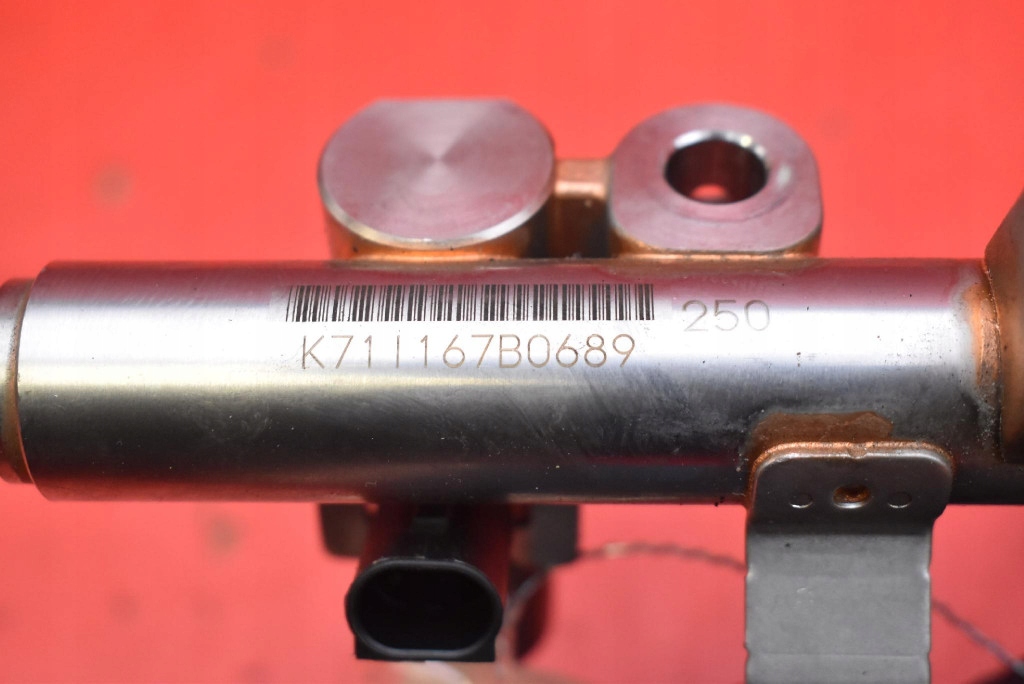 фото №8, Молдинг упорскування форсунки 35310-03hc0 hyundai kona 1 i 1.6 gdi hybrid 141 km