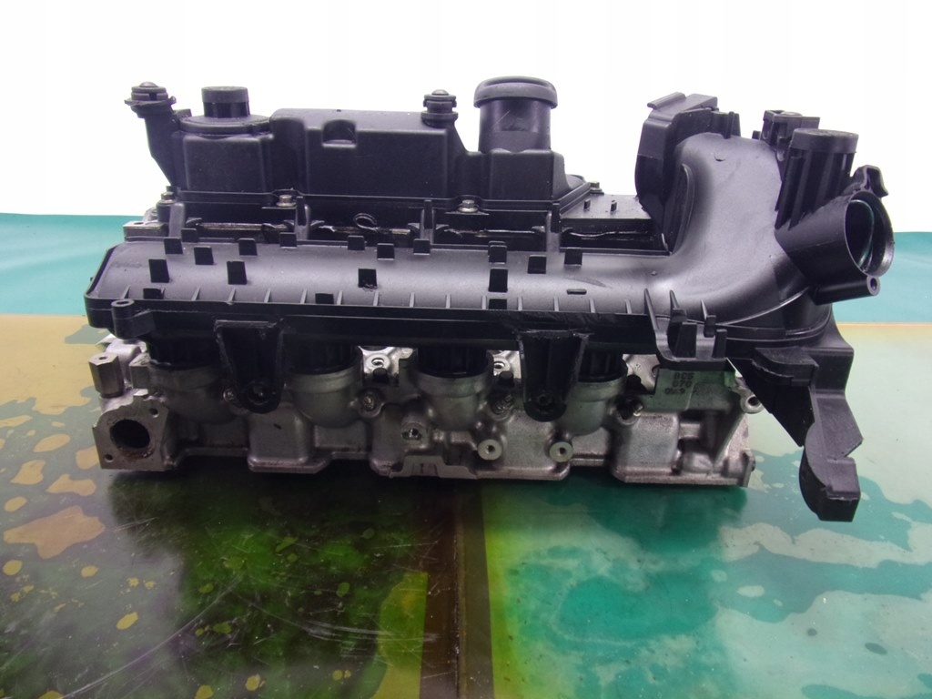 фото №1, Peugeot 307 1.4 hdi головка двигуна 9636896880