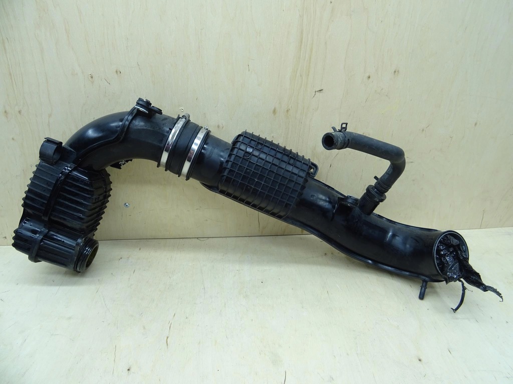 фото №4, Volvo v40 ii 2.0 шланг повітря турбіни труба 31319691