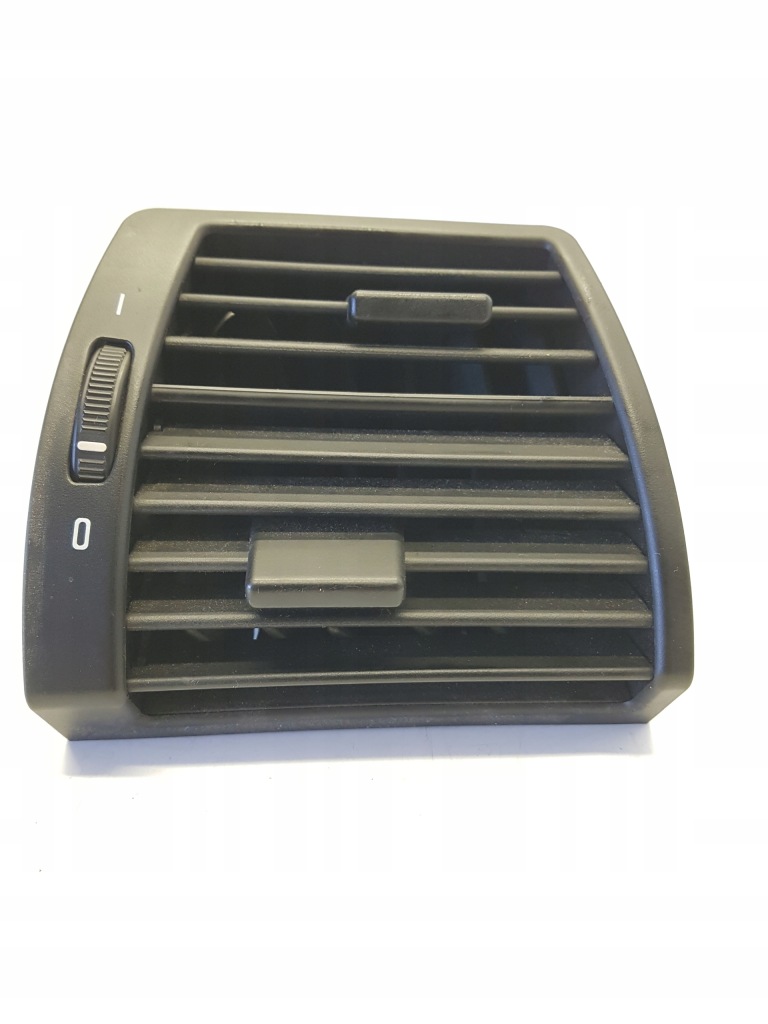 фото №1, Решётка обдув правый перед bmw x5 e53 8402216