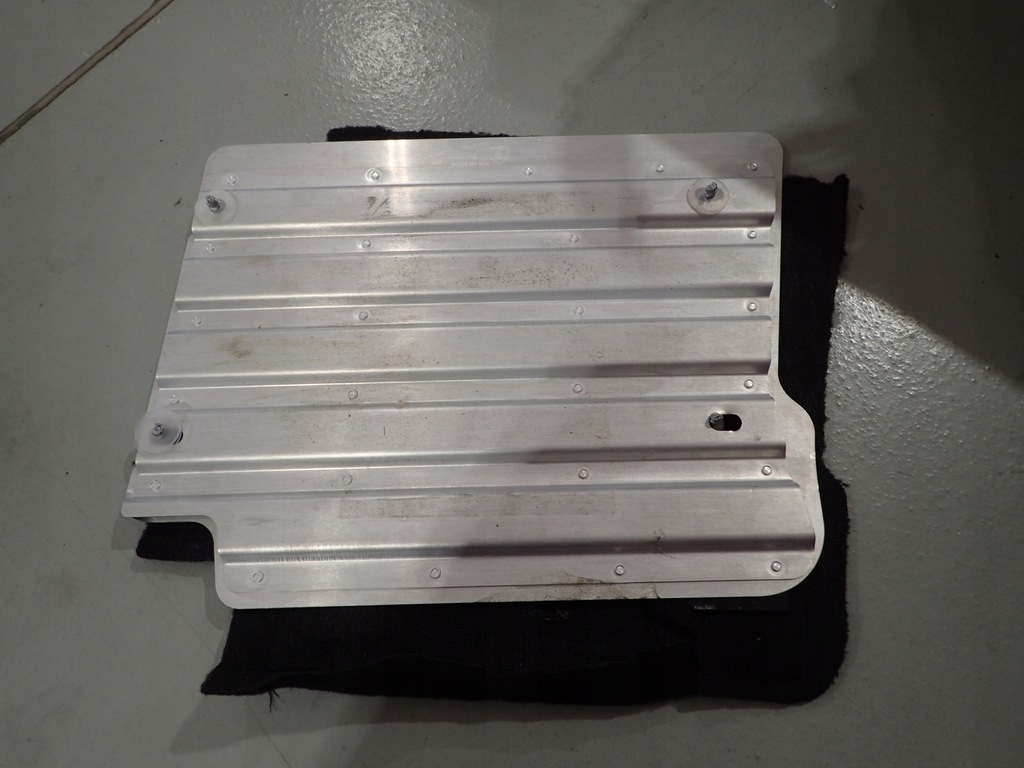 фото №2, Lamborghini aventador lp710 заглушка крышка крышка ковёр