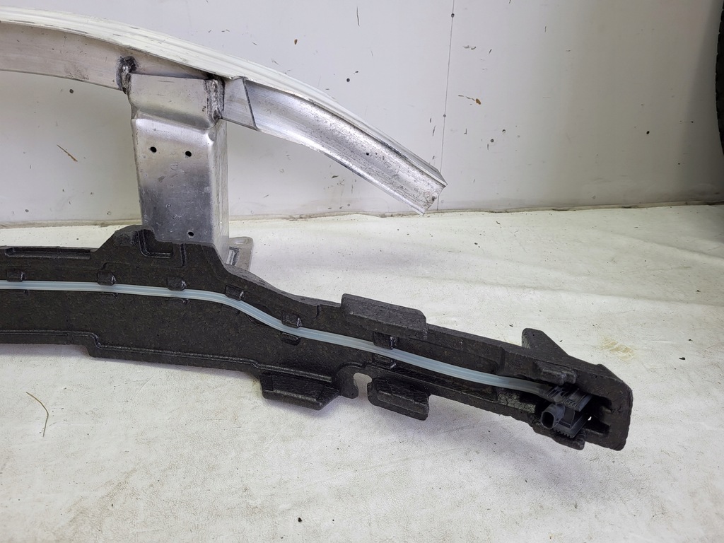 фото №8, Audi a6 c8 a7 2018-2024 балка бампера перед 4k0807109