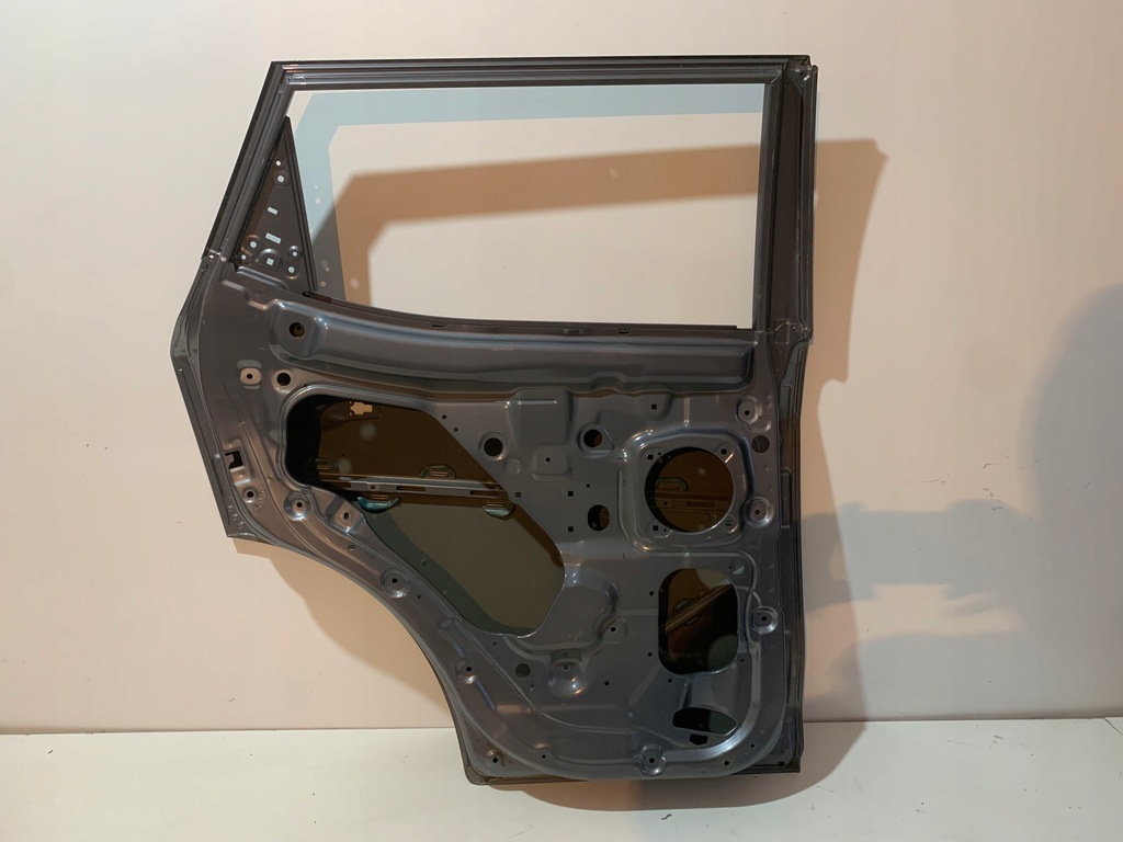 фото №11, Ssangyong tivoli двері ліва задня задні 15–