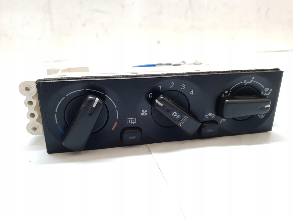 фото №1, Панель обдув mitsubishi space star