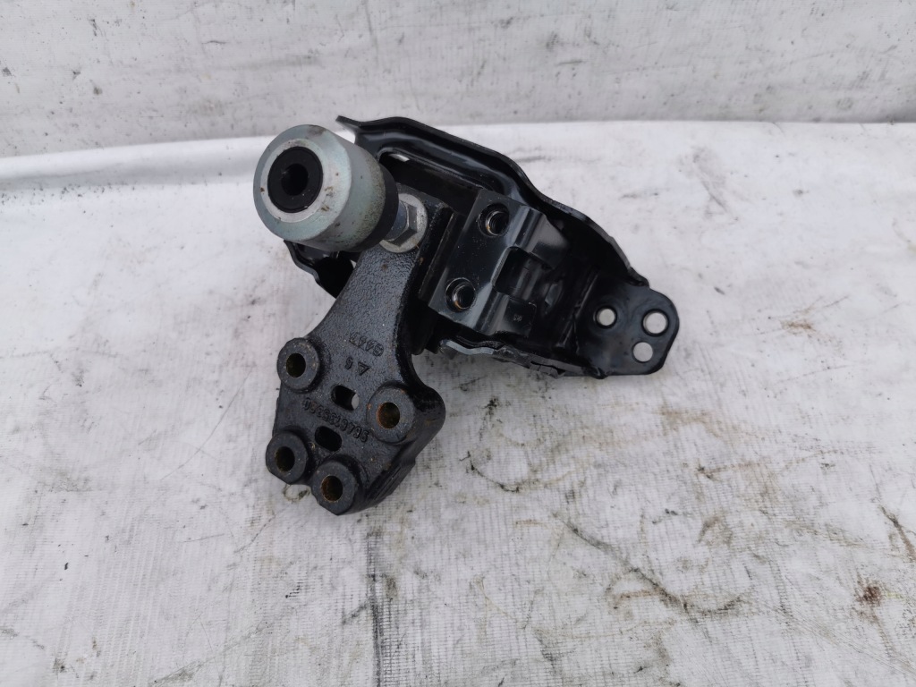 фото №1, Кронштейн подушка двигателя citroen c5 iii x7 2.7hdi