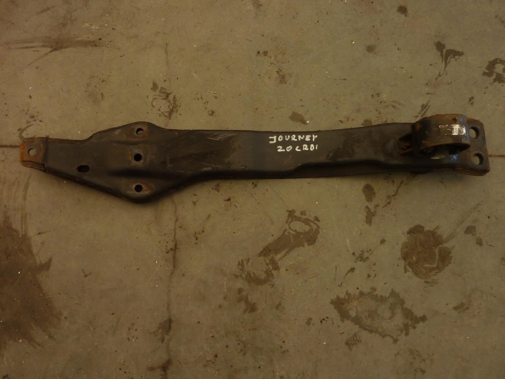 фото №1, Кронштейн балка подушка двигателя journey 2.0 16v crd